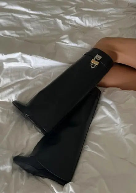 Bottines Noires Femme en Suède à Talon Compensé de 9 cm – Élégance et Confort au Quotidien