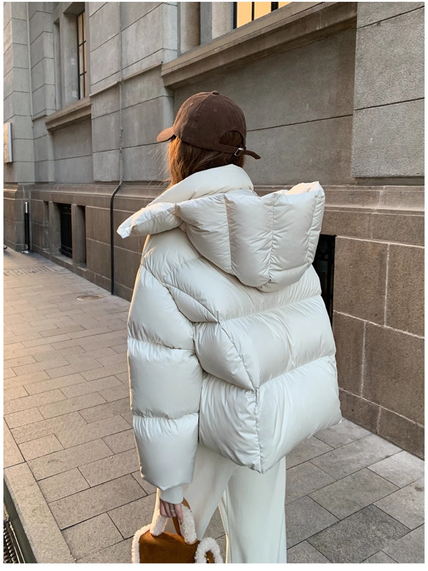 Veste matelassée douillette avec capuche – Votre compagnon hivernal stylé