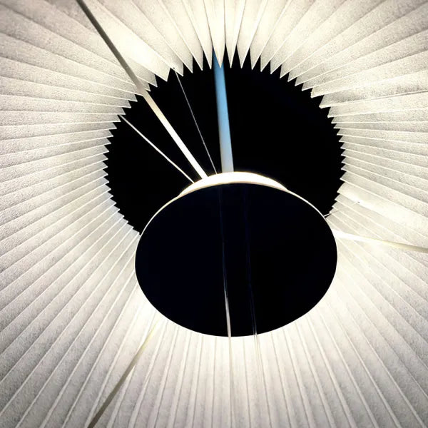 Elegant extendable chandelier – Adjustable contemporary design perfect for the bedroom and living room