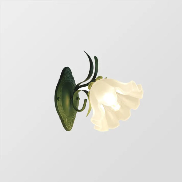 Elegant lily of the valley wall light – Flower-inspired design with soft light (E27)