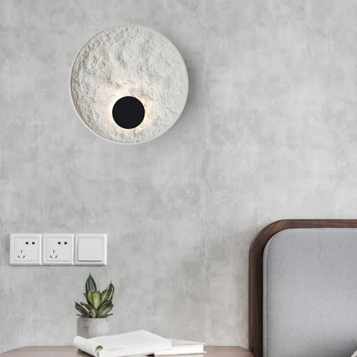 Applique murale LED Moon élégante – Éclairage stylé et économe en énergie pour votre salon et chambre à coucher