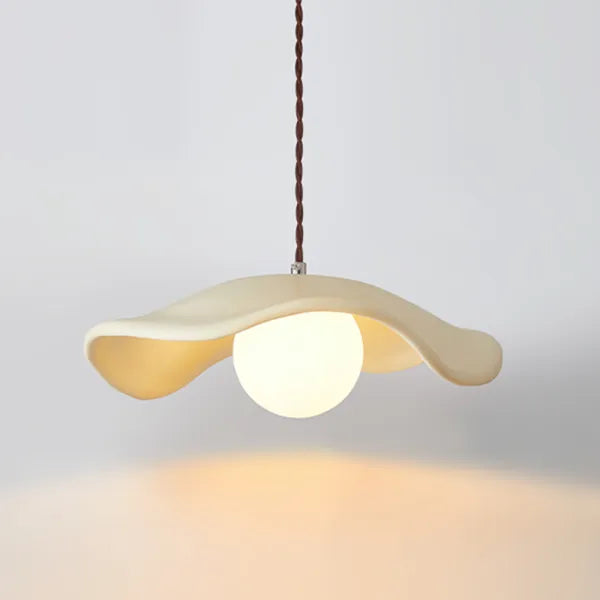 Suspension Lotus Wabi-Sabi – Élégance Inspirée de la Nature pour Votre Salle à Manger