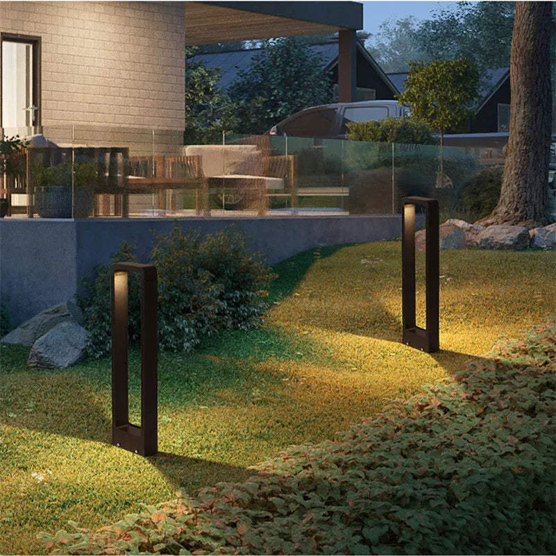 TerraLuxe Luminaire de Jardin Extérieur Élégant – Éclairage Extérieur Sleek et Résistant aux Intempéries