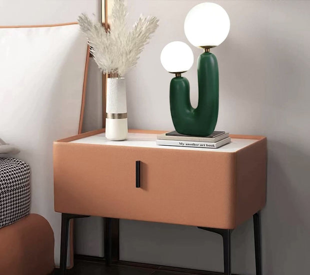 Glass table lamp inspired by cacti – Elegant and contemporary lighting for your space