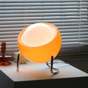 Elegant medieval Bauhaus table lamp – Retro elegance meets modern LED brilliance