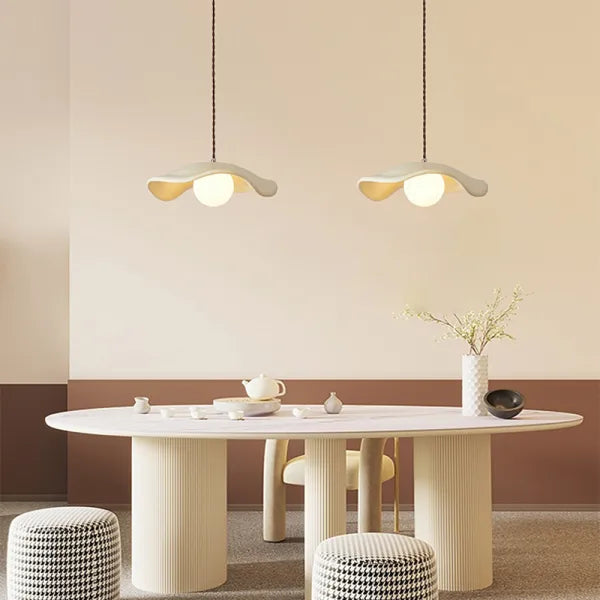 Suspension Lotus Wabi-Sabi – Élégance Inspirée de la Nature pour Votre Salle à Manger
