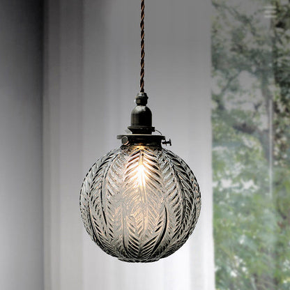 Suspension Globe Coloniale Charmante – Insufflez une Élégance Vintage et une Atmosphère Chaleureuse dans Votre Maison