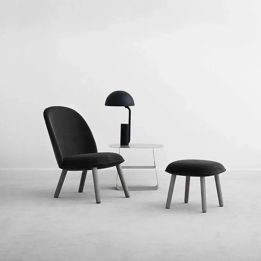 Bordslampa CAP Elegant – Stilren geometrisk design med anpassningsbar lampskärm