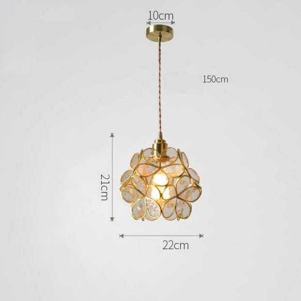 Vintage-inspired petal-shaped glass pendant – Timeless elegance for contemporary spaces