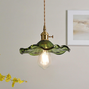 Elegant Floral Glass LED Pendant – Bloom-Inspired Design for a Warm and Welcoming Atmosphere (E27 Compatible)