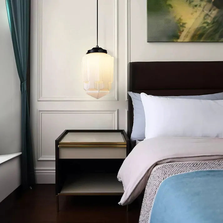 Élégante suspension en verre blanc givré géométrique inspirée des vintage – Une touche d'élégance pour votre espace