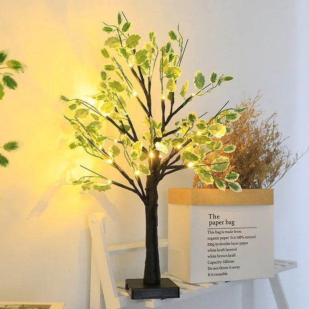 Enchanting LED Christmas Garland – Fairy Lights Decorated with Luxurious Green Leaves