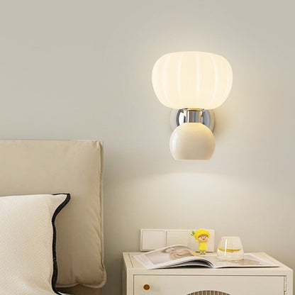 Applique Murale LED Crème Élégante – Lumière d'Accent Économe en Énergie pour Votre Salon et Chambre