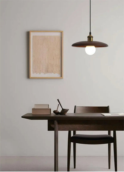 Lampe de plafond en bois faite à la main Dopwii – Une touche d'élégance moderne