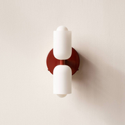 Wall Sconce in Metal and Sleek Acrylic – Create a Serene Atmosphere for Sophisticated Spaces