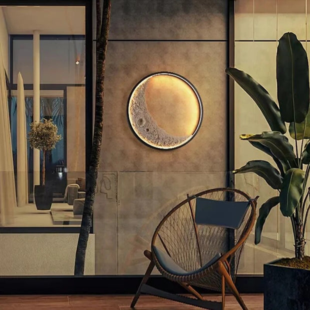 Pendule d'extérieur Sleek Moonlight – Éclairage LED géométrique élégant pour illuminer vos espaces extérieurs