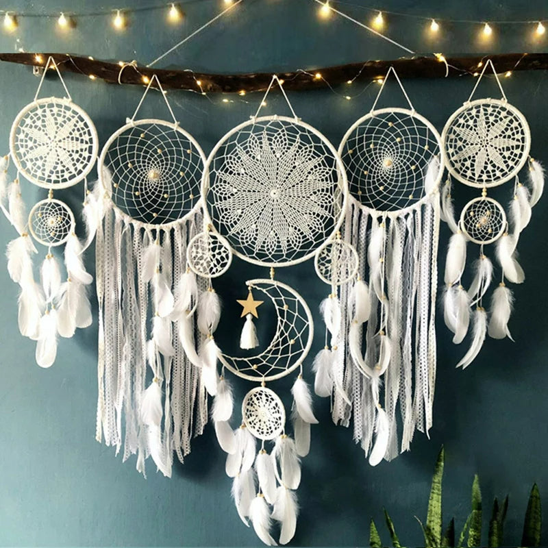 Exquisite set of 5 handmade bohemian dreamcatchers – Add elegance and tranquility to your space