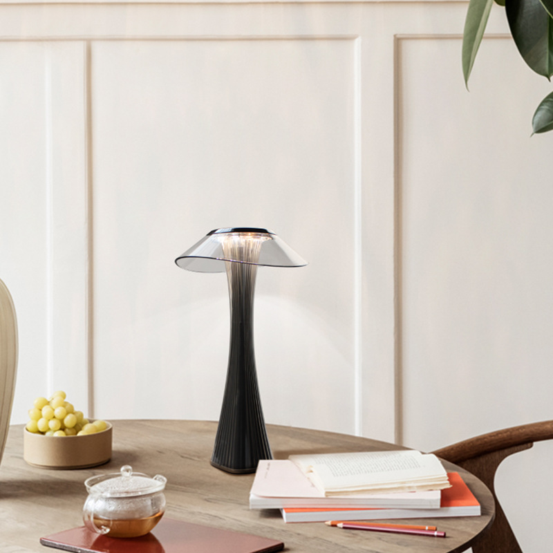 Lampe de table en cristal sophistiquée – Illumination LED élégante avec luminosité réglable