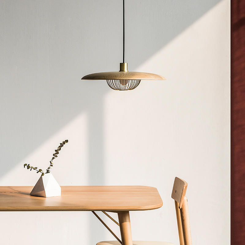 Houten hanger in Scandinavische stijl – Chique industriële hanglamp