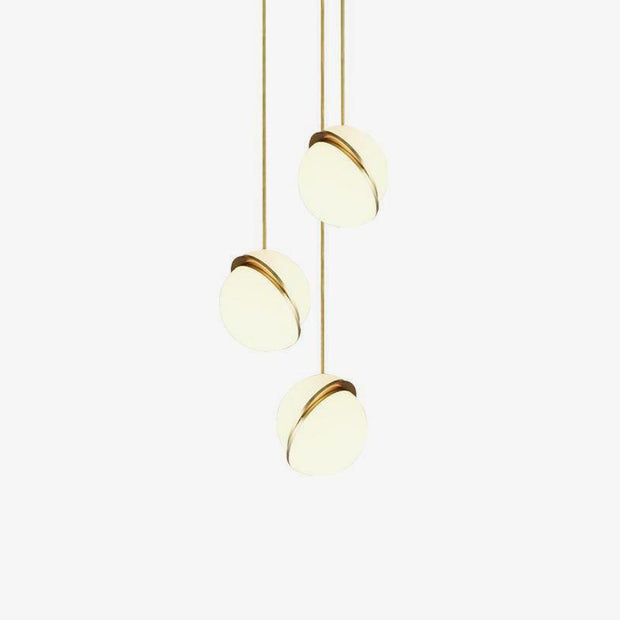 Crescent moon-shaped LED chandelier – Contemporary chic in acrylic and brass finish
