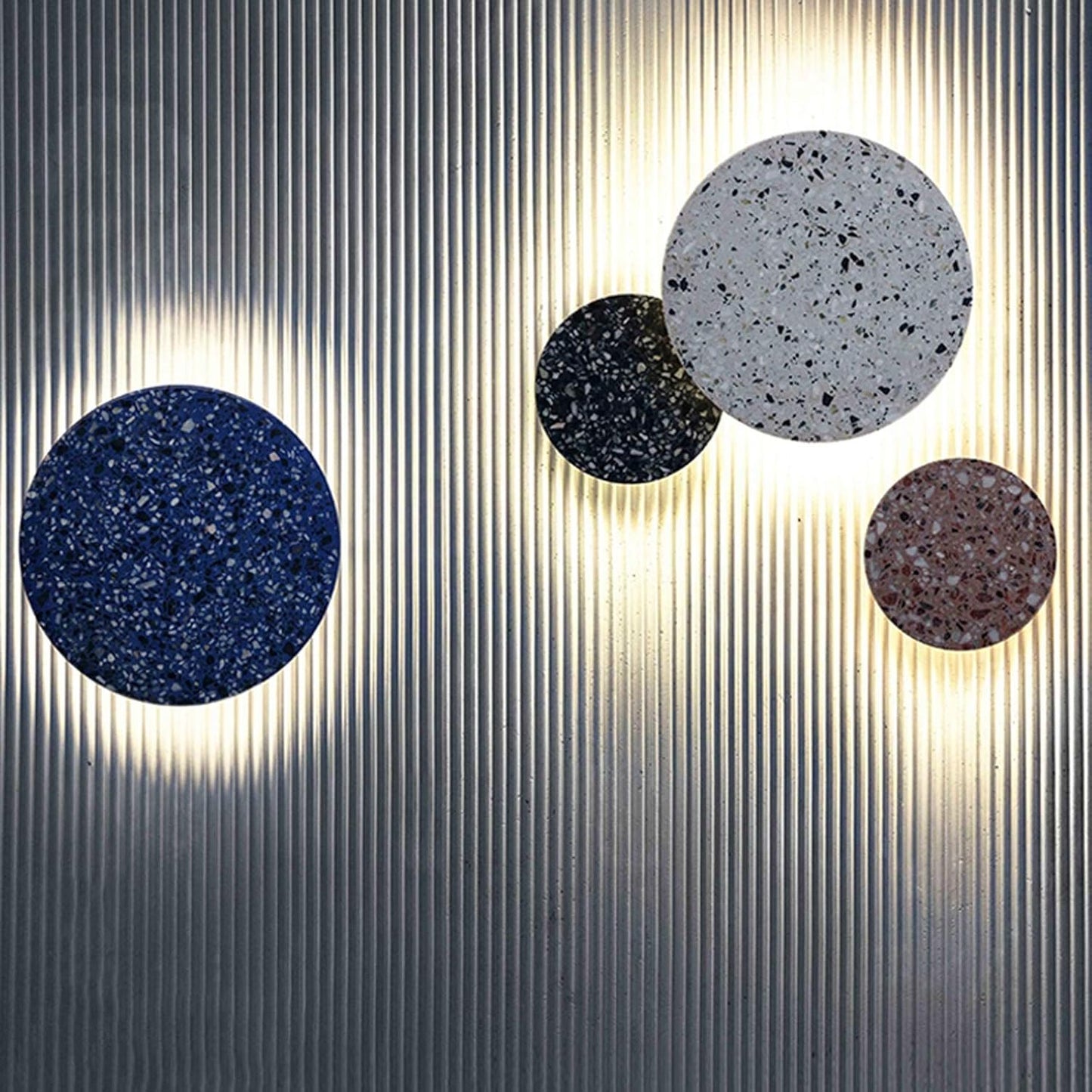 Scandinavische elegantie: LED-wandlamp in noordelijke terrazzo voor gangen en trappenhuizen