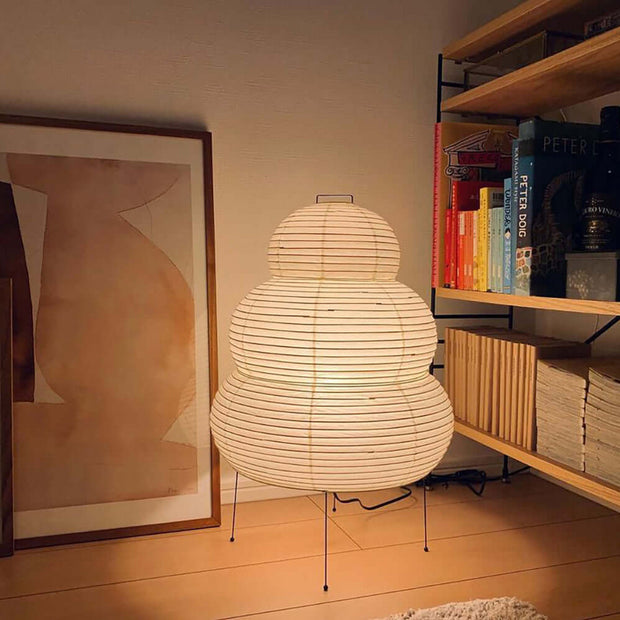 Exquisite Akari table lamp – Mulberry paper and elegant metal design