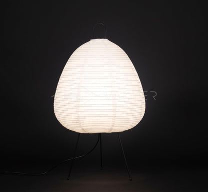 Lampe de table Akari exquise – Design en papier de mûrier et métal élégant