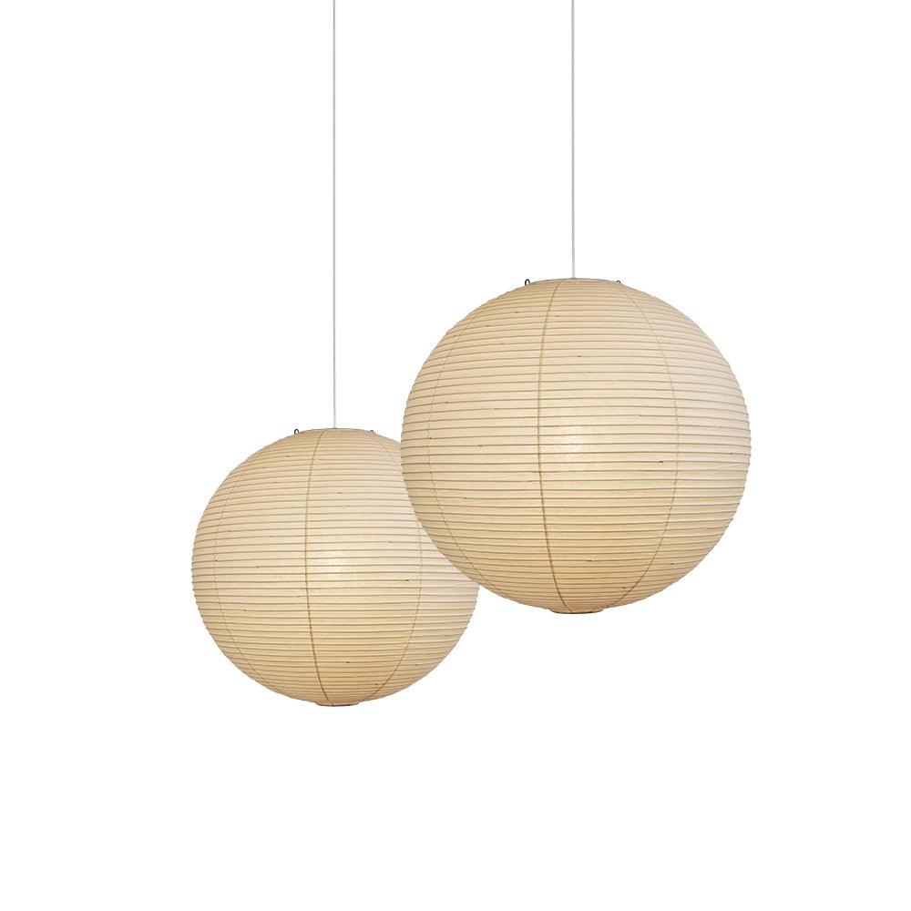 Élevez votre espace avec la lampe suspendue Akari A-Series – une chic lampe en papier japonaise présentant une esthétique minimaliste époustouflante