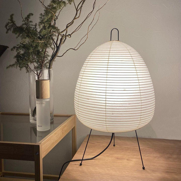 Exquisite Akari table lamp – Mulberry paper and elegant metal design