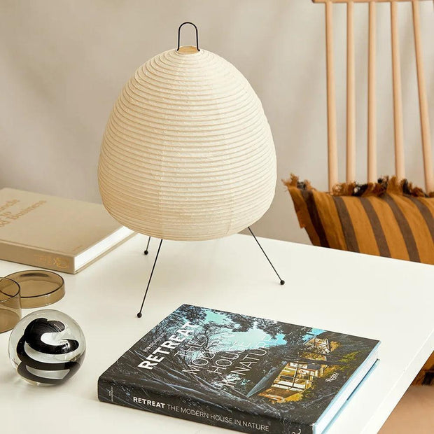 Exquisite Akari table lamp – Mulberry paper and elegant metal design
