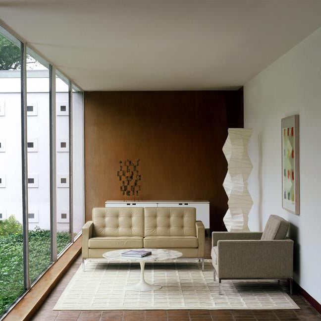 Lampadaire en papier de riz élégant – Éclairage sleek et stylé pour votre salon et votre chambre à coucher