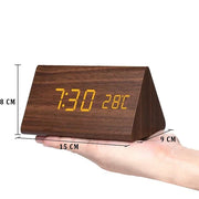 Elegant wooden LED alarm clock - Contemporary design with a bright digital display
