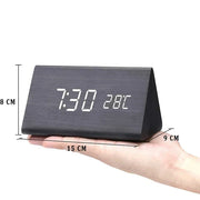 Elegant wooden LED alarm clock - Contemporary design with a bright digital display