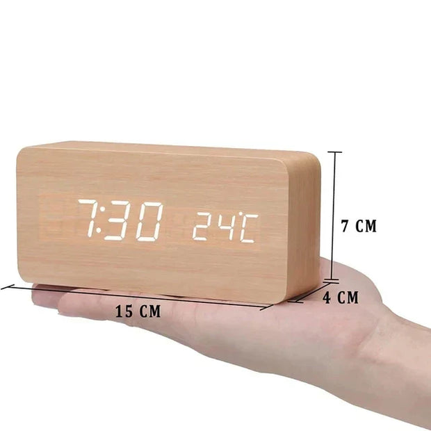 Elegant wooden LED alarm clock - Contemporary design with a bright digital display