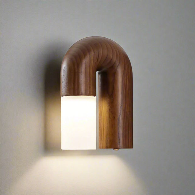 Elegant Arcus Wooden Wall Sconce – Chic LED Light Combining Wood and Metal for a Sophisticated Modern Look