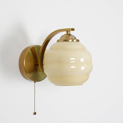 Applique Gatsby – Éclairage Art Déco Sophistiqué pour un Espace au Style Éternel