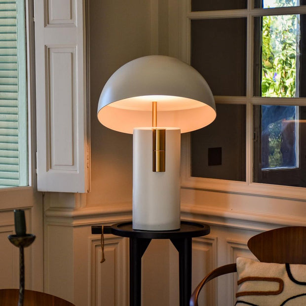 Contemporary LED table lamp AVO – Elegant design with integrated lighting