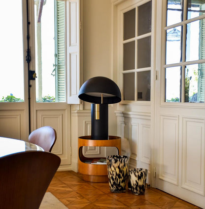 Lampe de table LED contemporaine AVO – Design élégant avec éclairage intégré