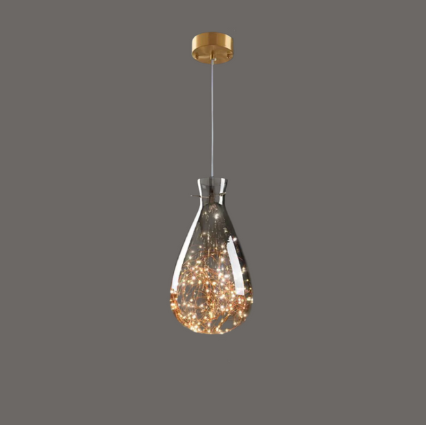 Elegant glass and brass pendant – Stylish lighting for your living room and kitchen