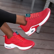 Comfortable Walking Sneakers – Pain Relief for an Easy and Pleasant Walk