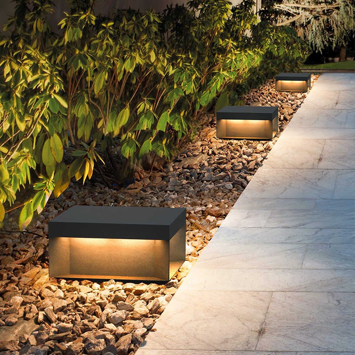Lumineuse colonne extérieure solaire élégante – Éclairage de jardin LED durable