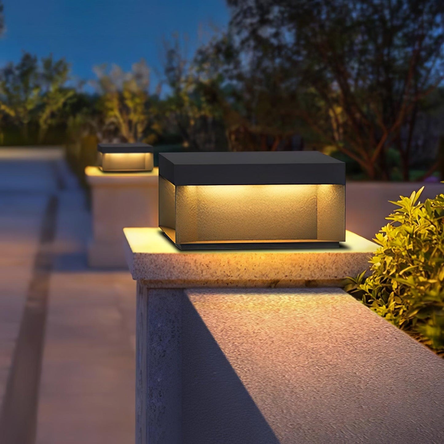 Lumineuse colonne extérieure solaire élégante – Éclairage de jardin LED durable