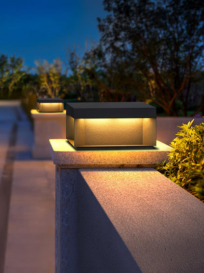 Lumineuse colonne extérieure solaire élégante – Éclairage de jardin LED durable