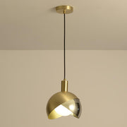 Suspension urbaine minimaliste élégante - combinaison de métal et de verre design