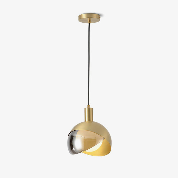 Suspension urbaine minimaliste élégante - combinaison de métal et de verre design