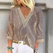 Elegant Polyester Blouse – Comfort and Style for All Occasions