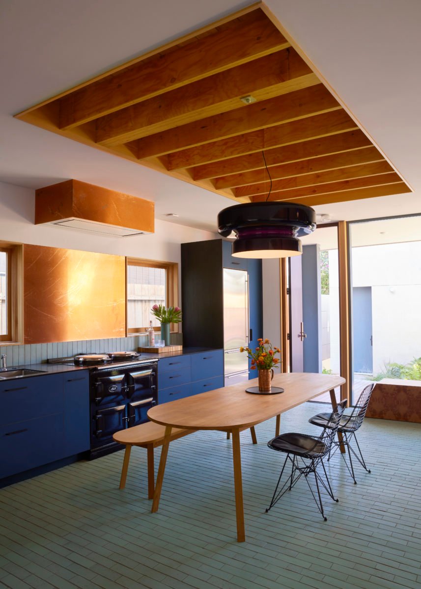 Superbe Suspension en Verre Soufflé Bohemia – Embrassez l'Élégance Organique avec Éclairage LED Intégré