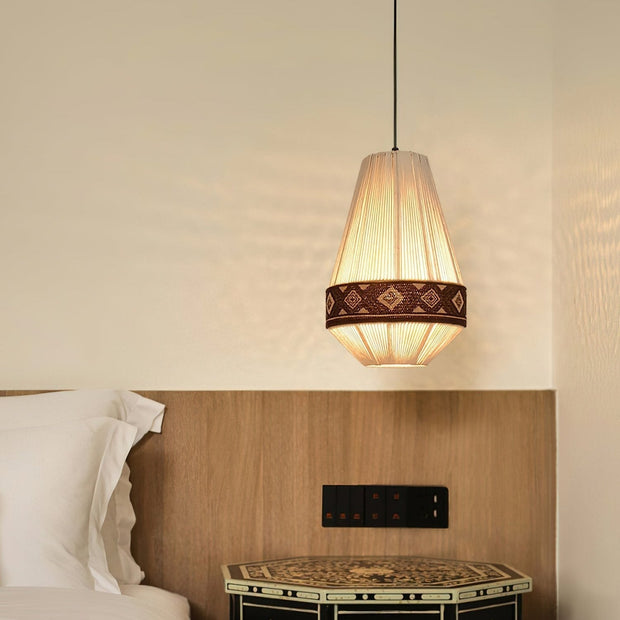 Bright Bohemian Chic Fringe Pendant – Hanging Lamp Inspired by Tribes with Elegant Style and Graceful Fringes
