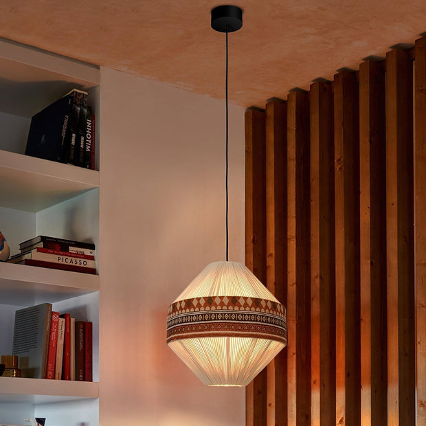 Bright Bohemian Chic Fringe Pendant – Hanging Lamp Inspired by Tribes with Elegant Style and Graceful Fringes