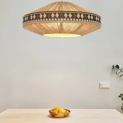 Lumineuse hängande lampa med bohemiska fransar – taklampa inspirerad av stammar med elegant stil och graciösa fransar